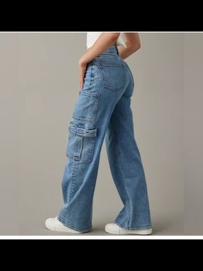 Aerie curvy super high-waisted baggy wide-leg cargo jean Size 14